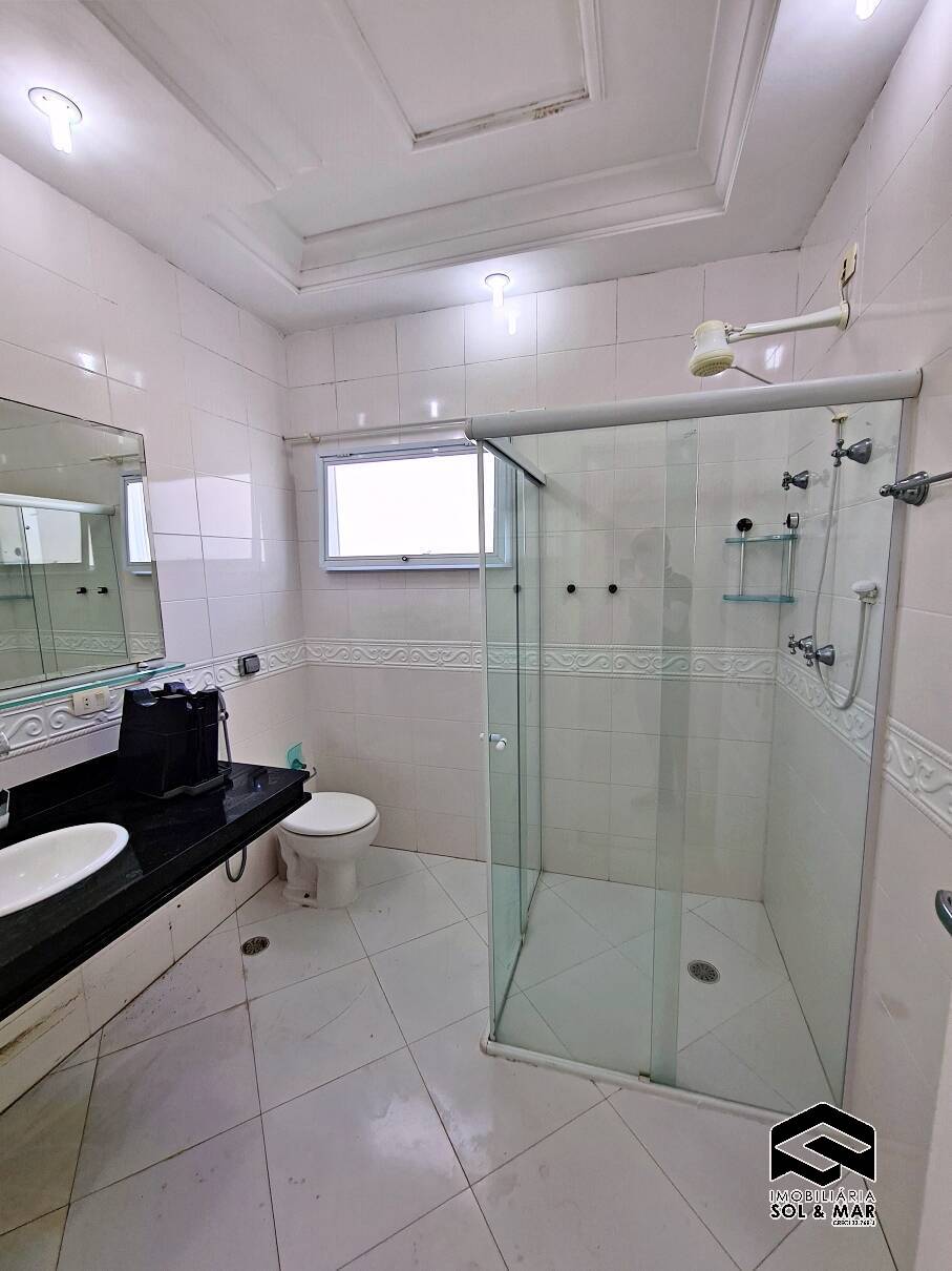 Casa de Condomínio para alugar com 7 quartos, 350m² - Foto 70