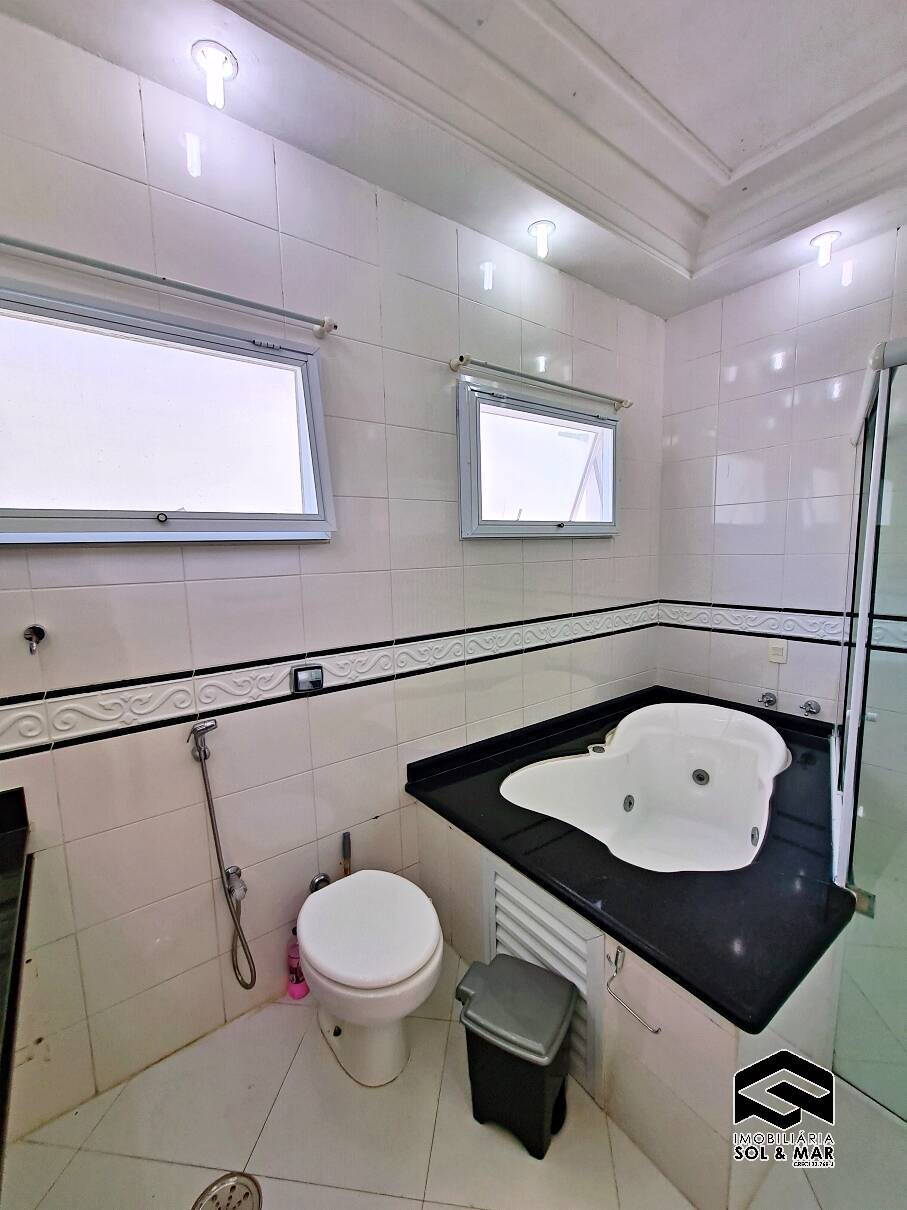 Casa de Condomínio para alugar com 7 quartos, 350m² - Foto 81