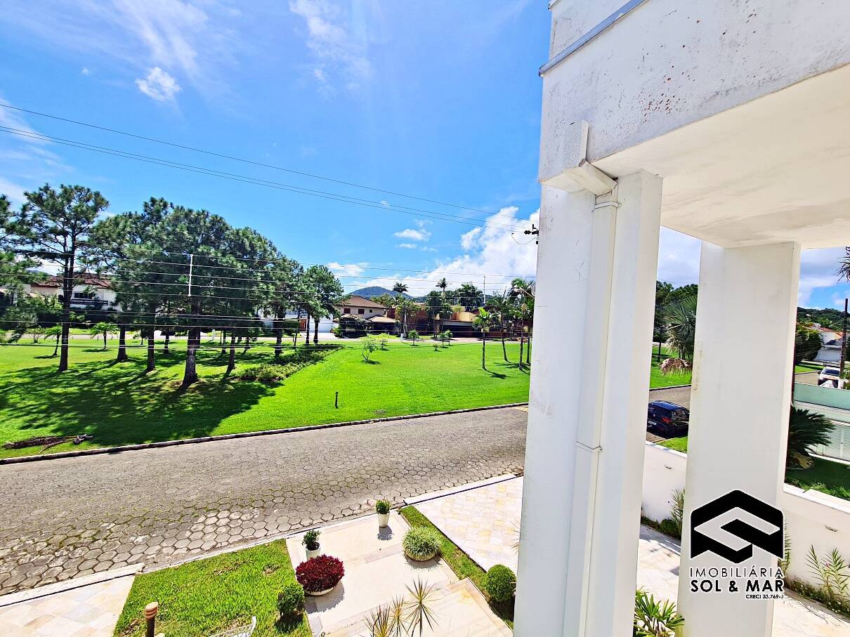 Casa de Condomínio para alugar com 7 quartos, 350m² - Foto 91