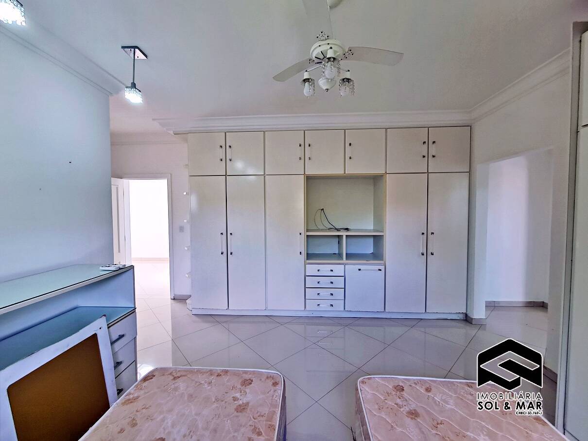 Casa de Condomínio para alugar com 7 quartos, 350m² - Foto 99