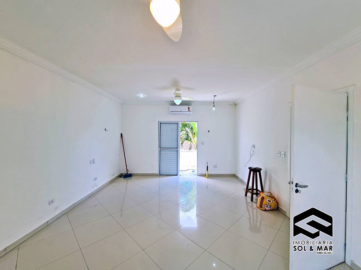 Casa de Condomínio para alugar com 7 quartos, 350m² - Foto 111