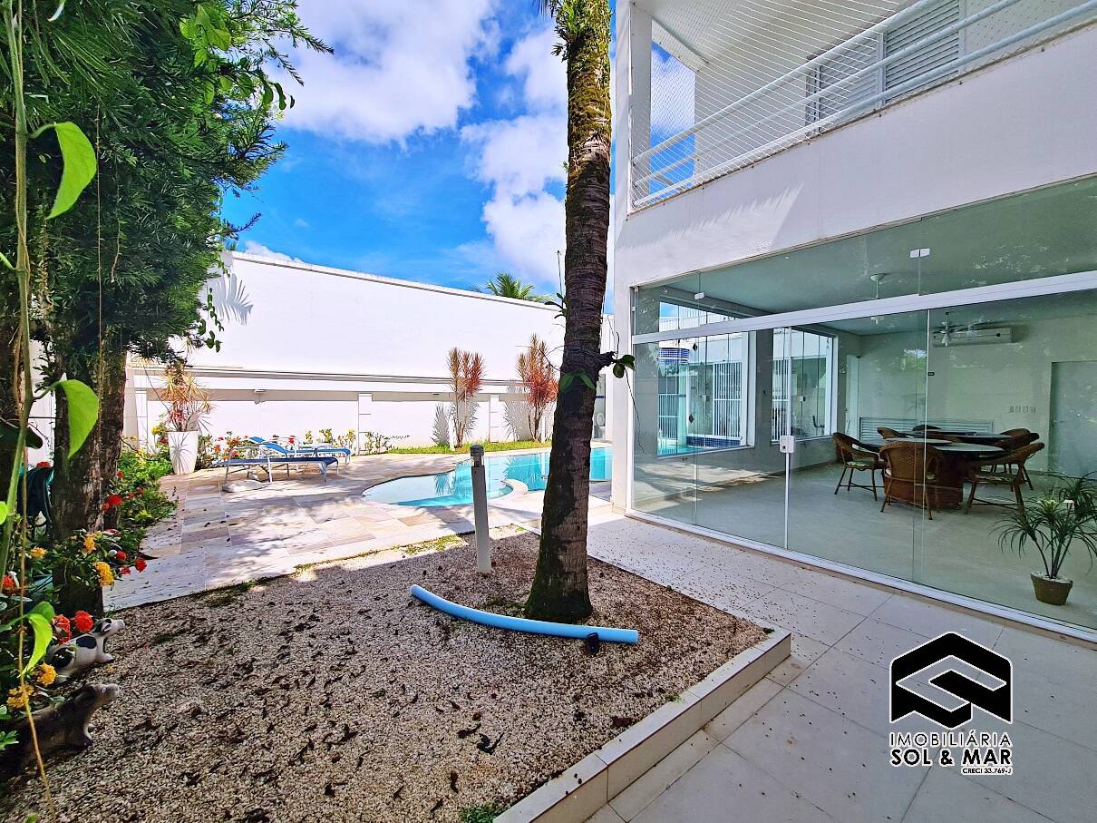Casa de Condomínio para alugar com 7 quartos, 350m² - Foto 135
