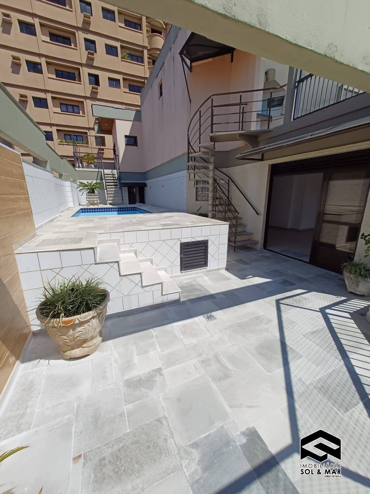 Apartamento à venda com 4 quartos, 380m² - Foto 11