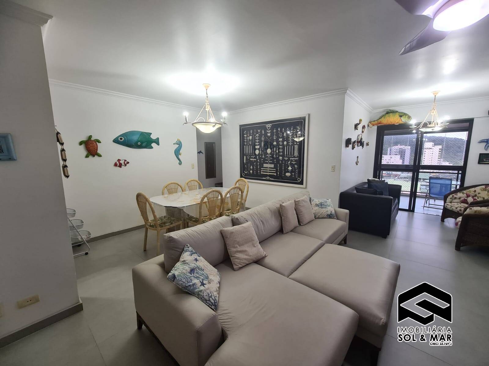 Apartamento para alugar com 3 quartos, 110m² - Foto 1