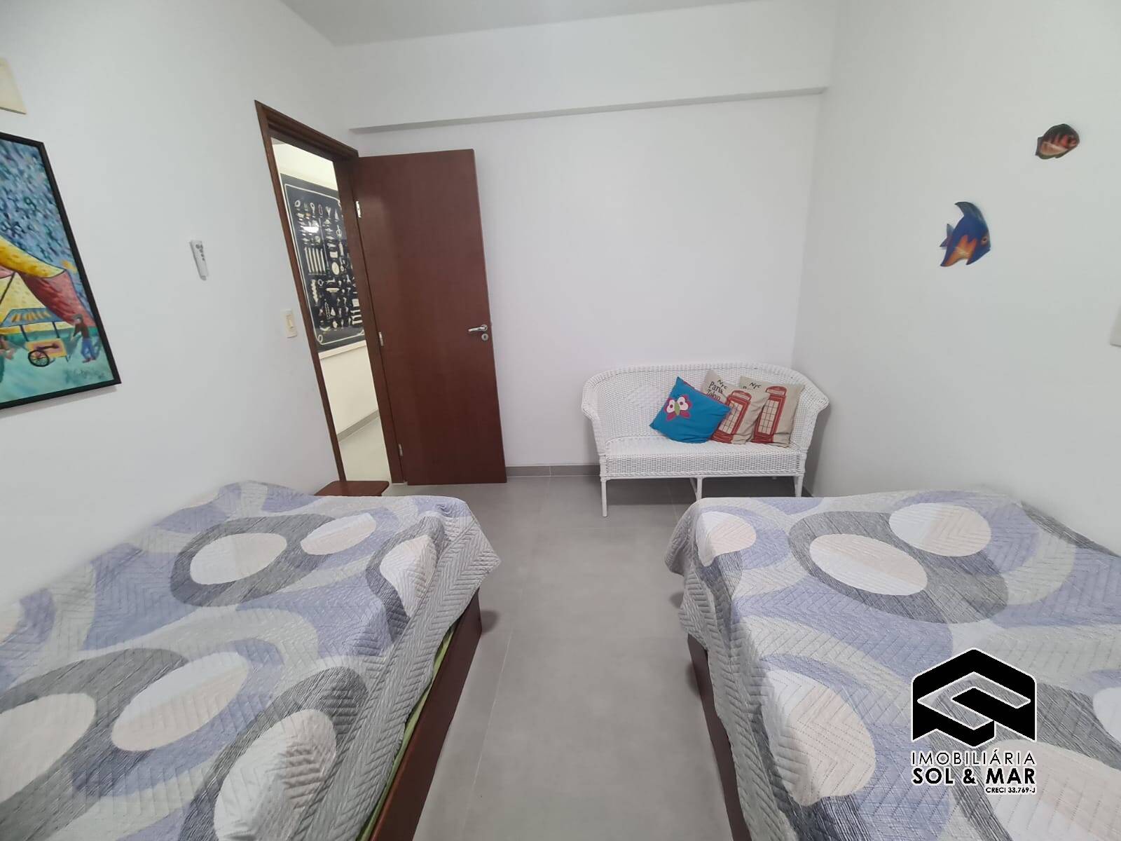 Apartamento para alugar com 3 quartos, 110m² - Foto 8
