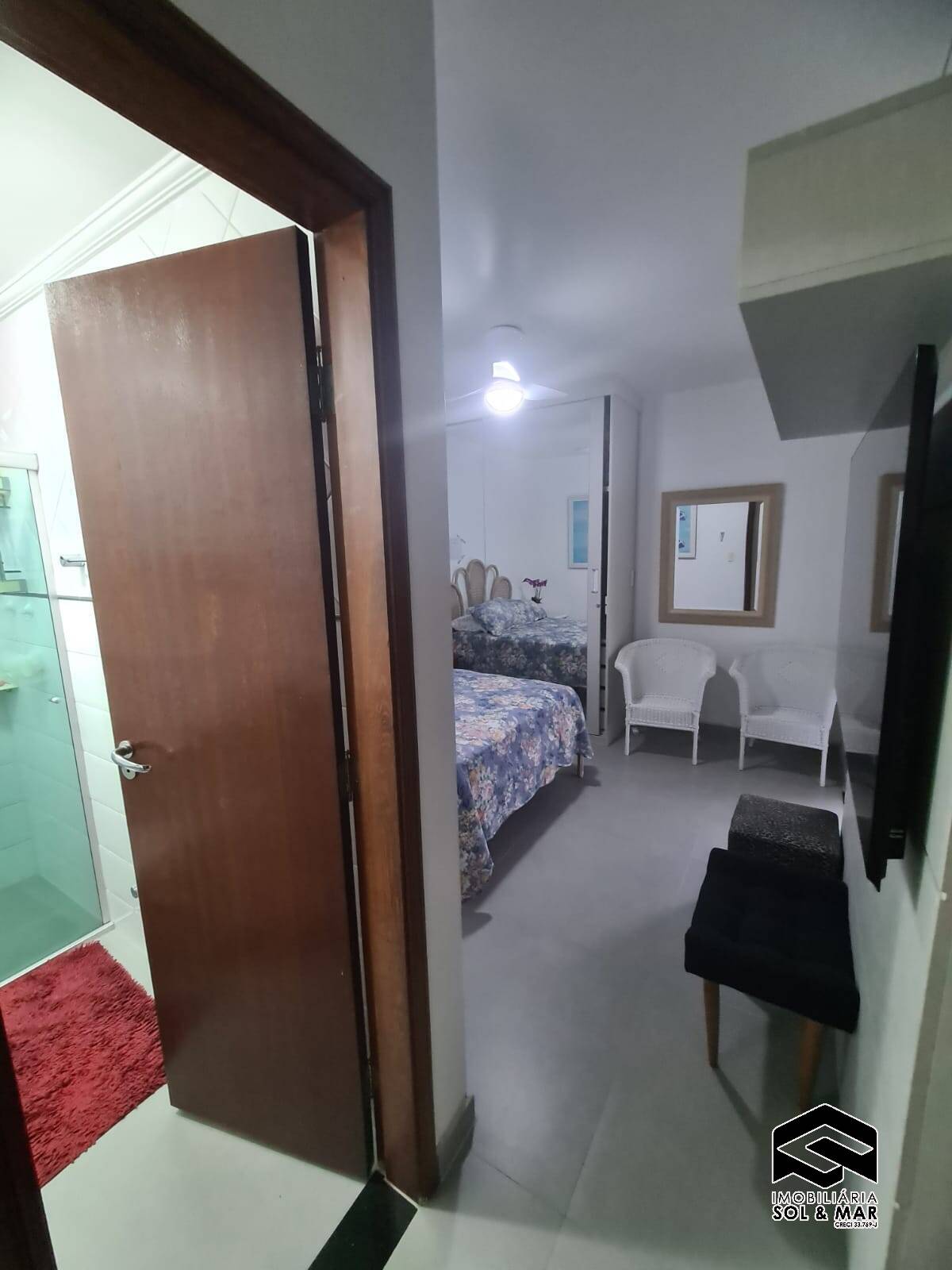 Apartamento para alugar com 3 quartos, 110m² - Foto 12