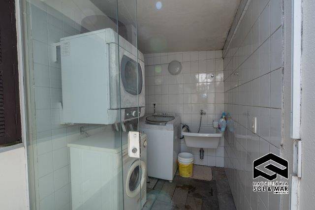 Casa à venda com 10 quartos, 1340m² - Foto 18