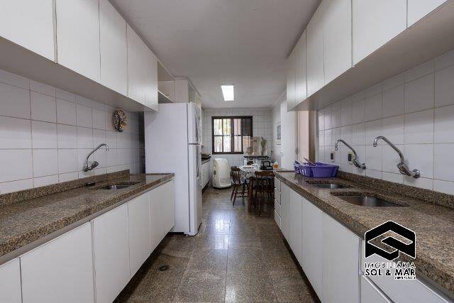 Casa à venda com 10 quartos, 1340m² - Foto 19