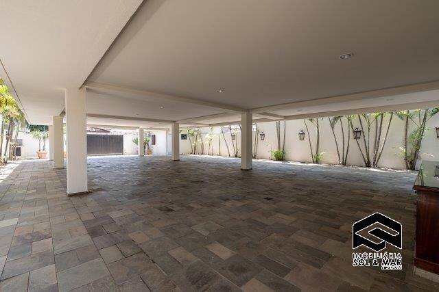 Casa à venda com 10 quartos, 1340m² - Foto 22