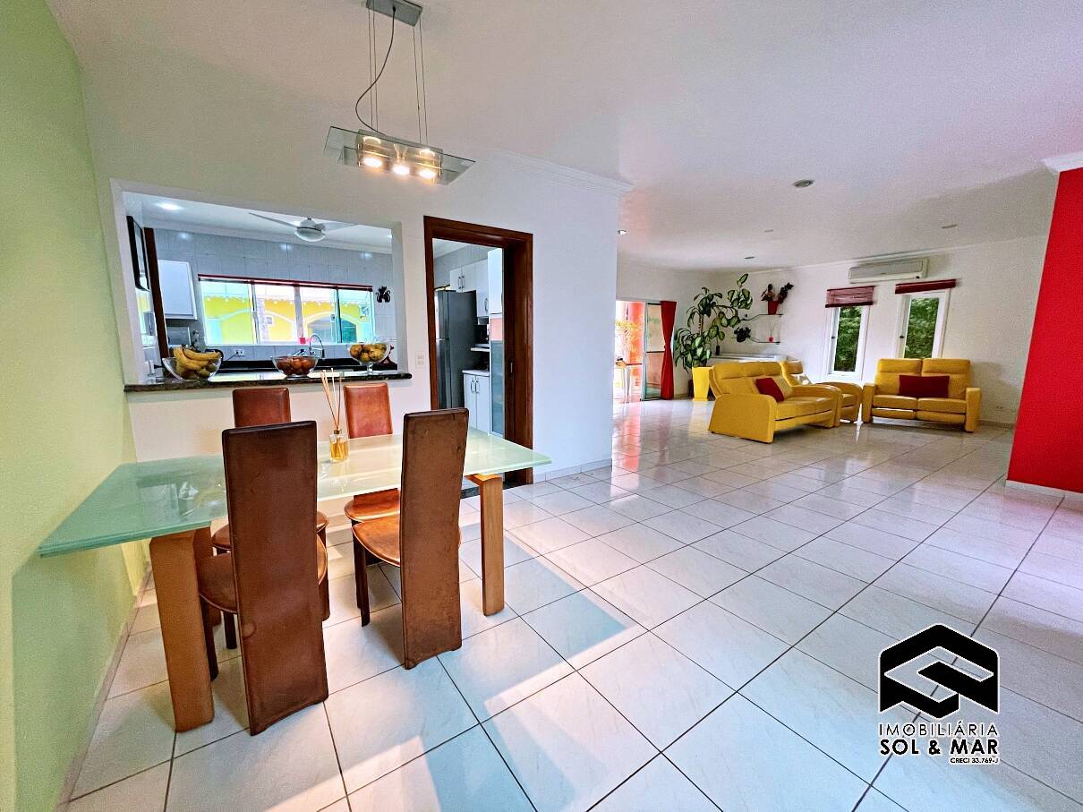 Casa de Condomínio à venda com 5 quartos, 398m² - Foto 1