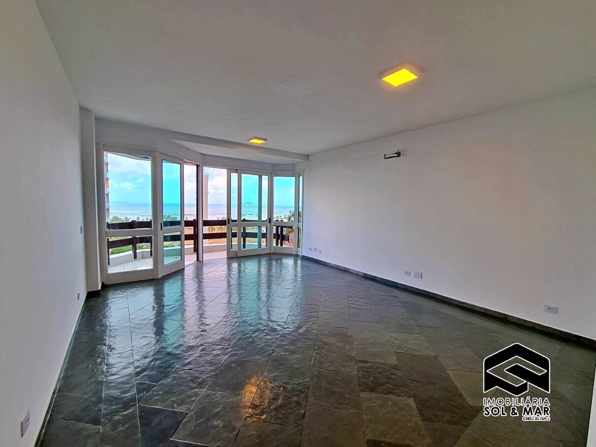 Apartamento para alugar com 5 quartos, 300m² - Foto 1