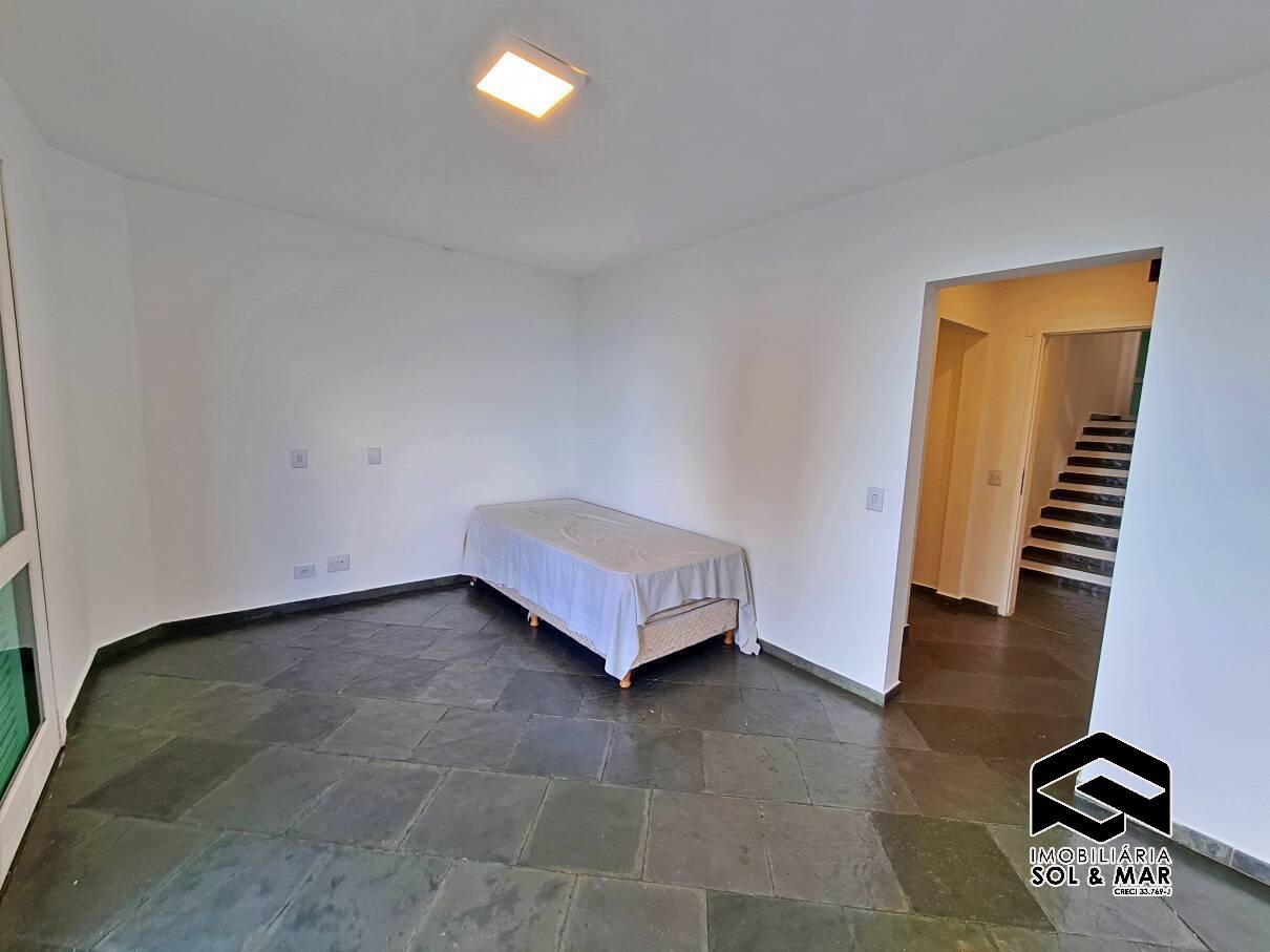 Apartamento para alugar com 5 quartos, 300m² - Foto 18
