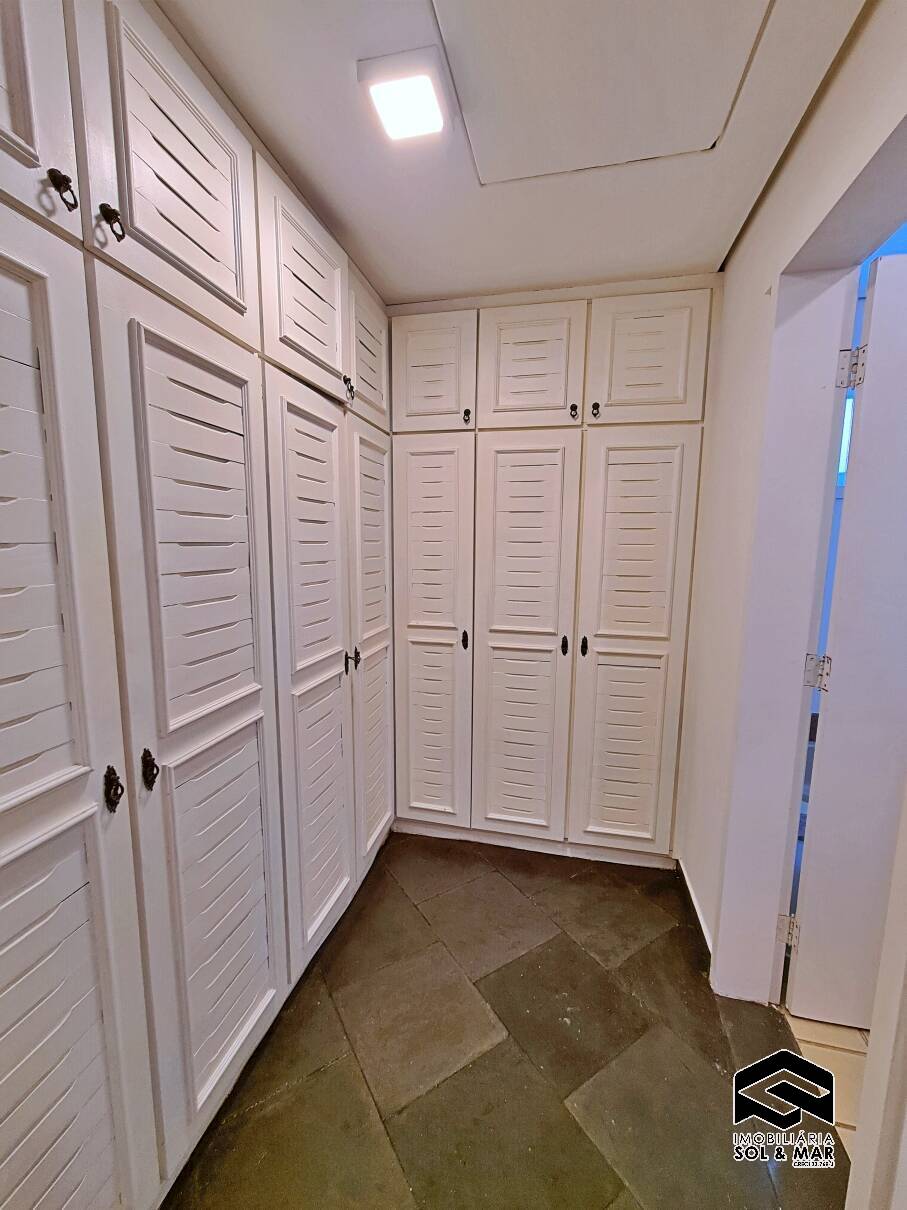 Apartamento para alugar com 5 quartos, 300m² - Foto 20
