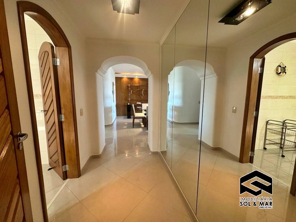 Apartamento à venda com 4 quartos, 160m² - Foto 2