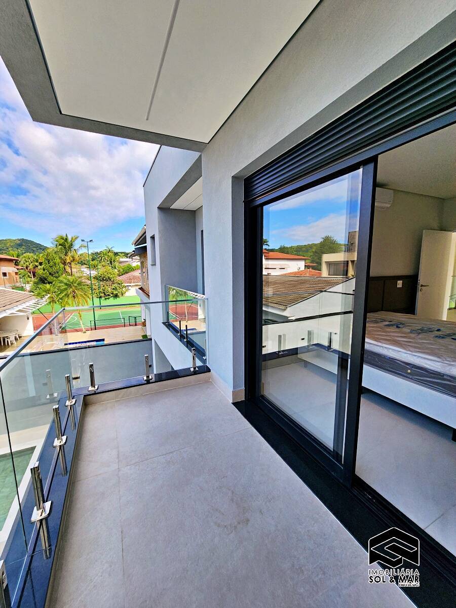 Casa de Condomínio à venda com 5 quartos, 490m² - Foto 97