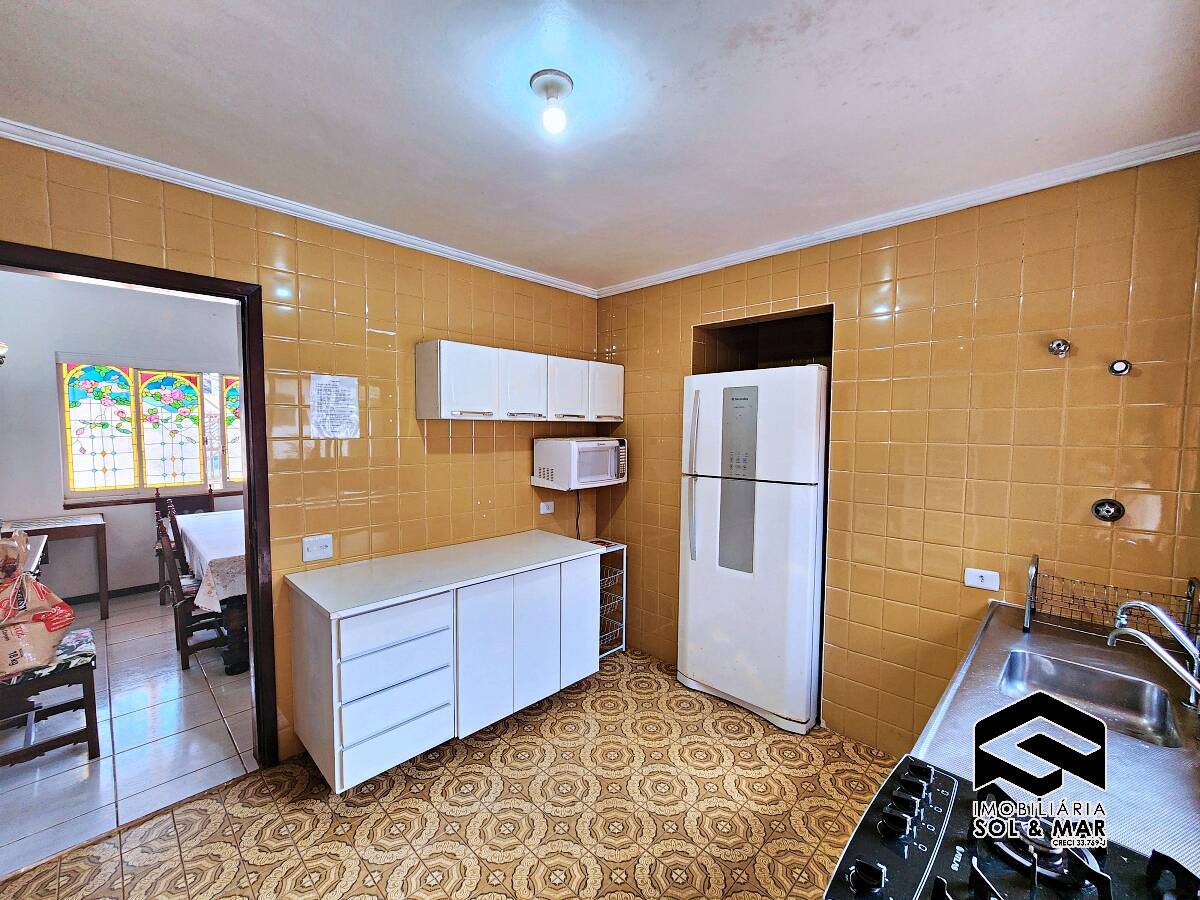 Casa à venda com 4 quartos, 165m² - Foto 12