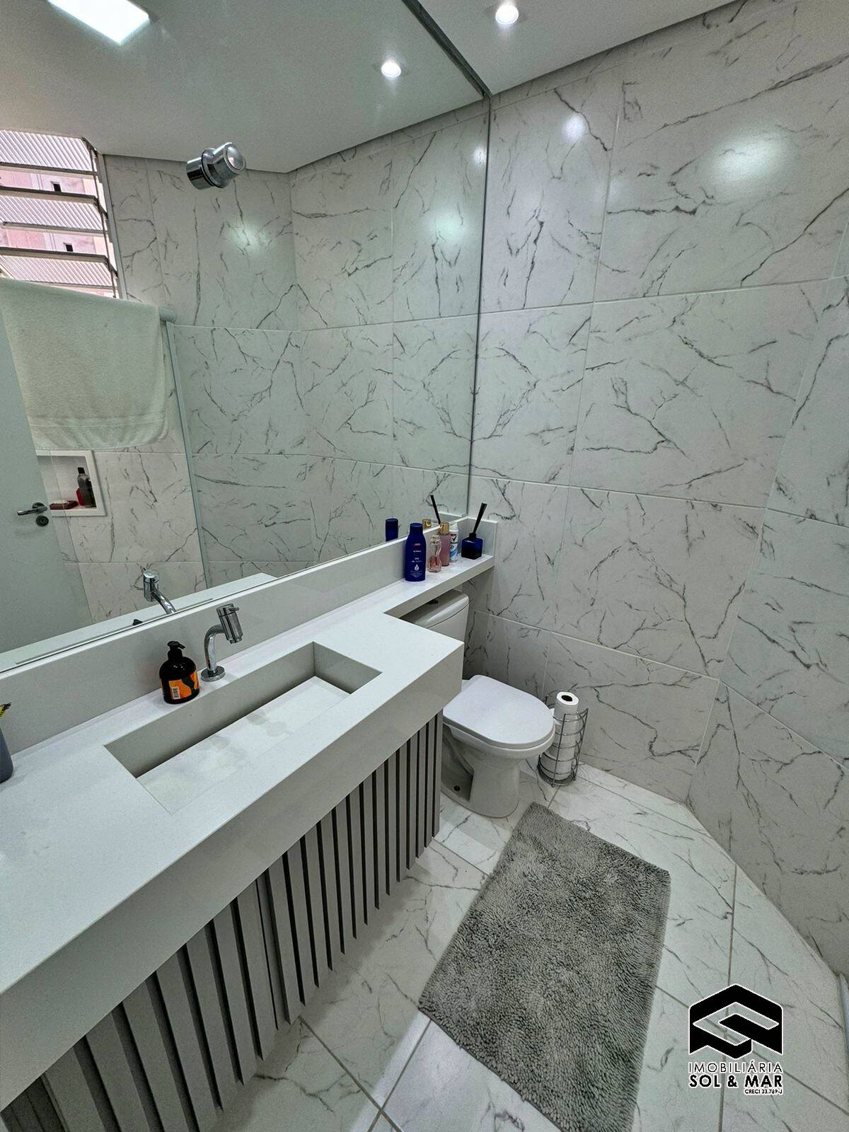 Apartamento à venda com 2 quartos, 75m² - Foto 21