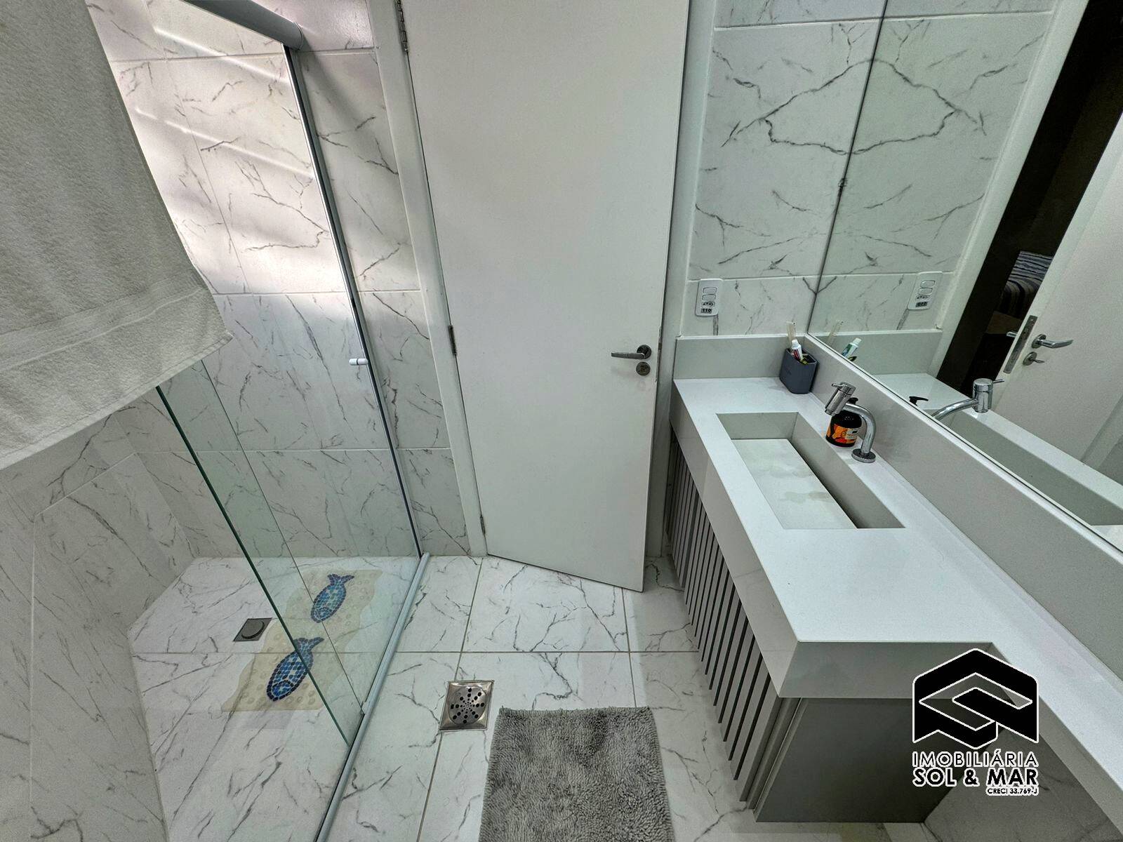 Apartamento à venda com 2 quartos, 75m² - Foto 22