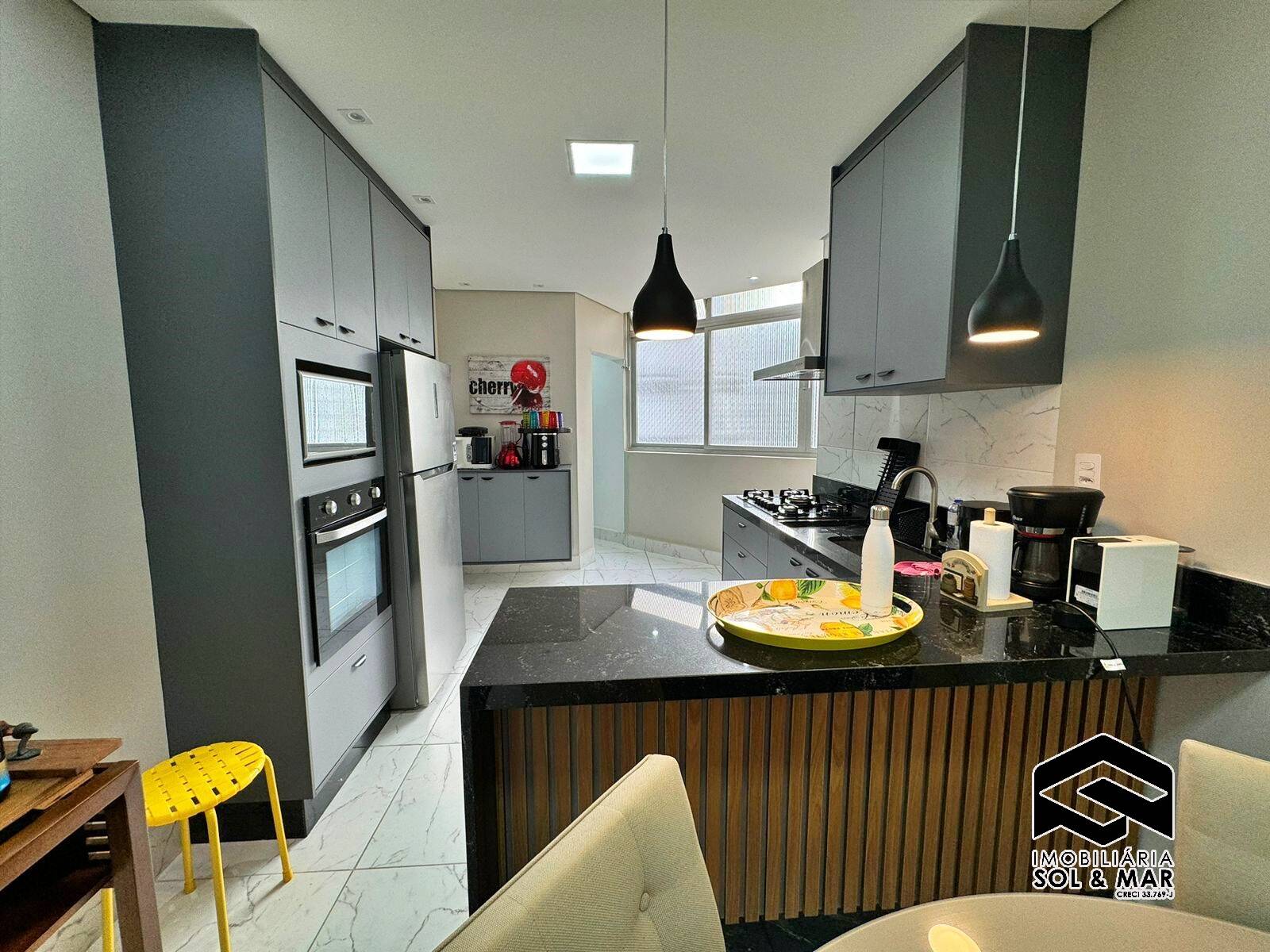 Apartamento à venda com 2 quartos, 75m² - Foto 24