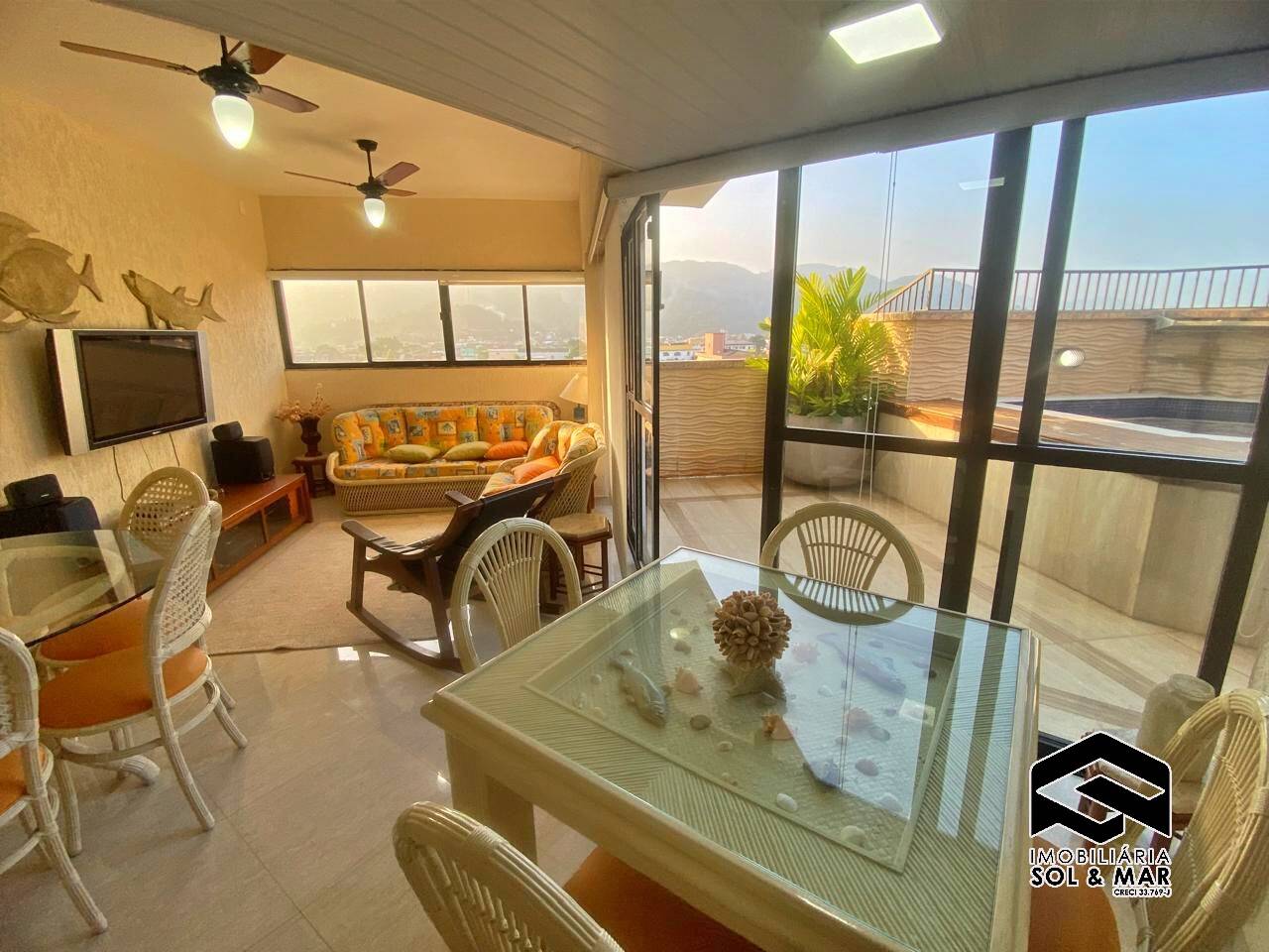 Cobertura, 3 quartos, 245 m² - Foto 1