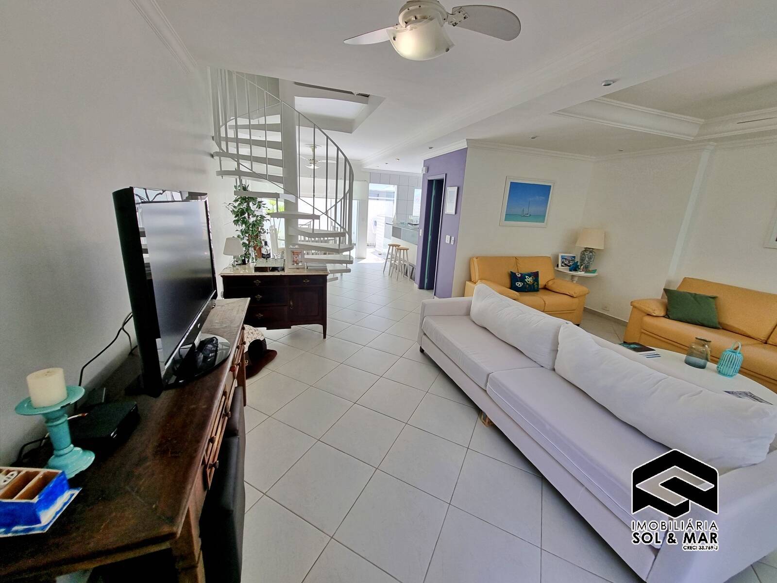 Casa de Condomínio à venda com 3 quartos, 185m² - Foto 1