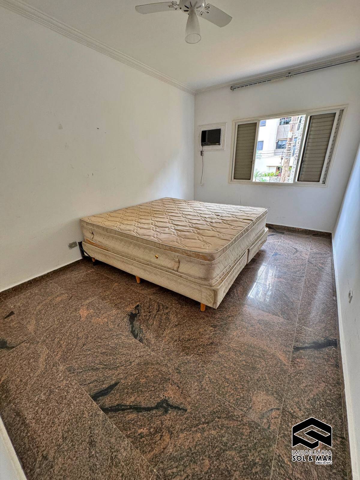 Casa para alugar com 5 quartos, 500m² - Foto 21