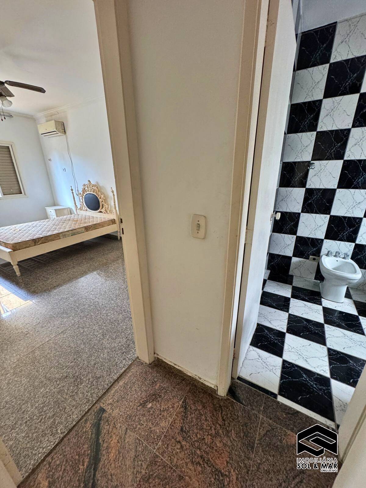 Casa para alugar com 5 quartos, 500m² - Foto 28