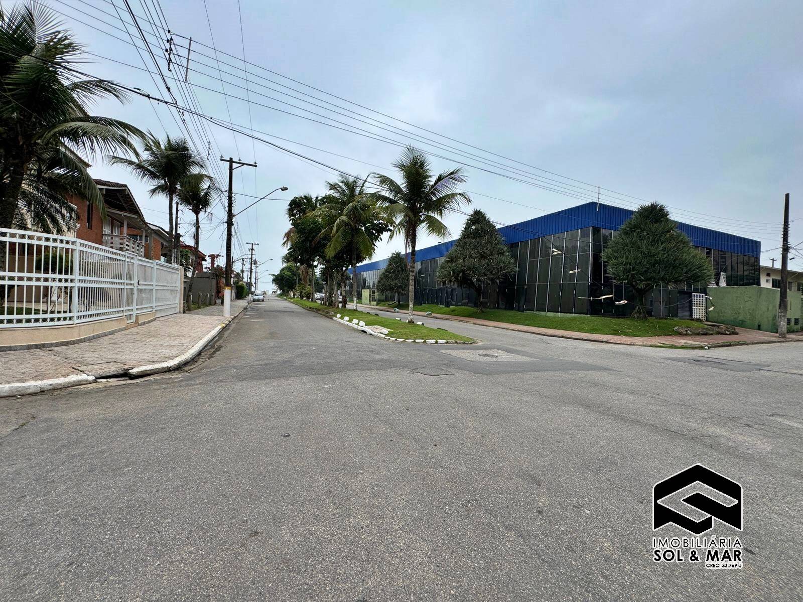 Casa para alugar com 5 quartos, 500m² - Foto 34