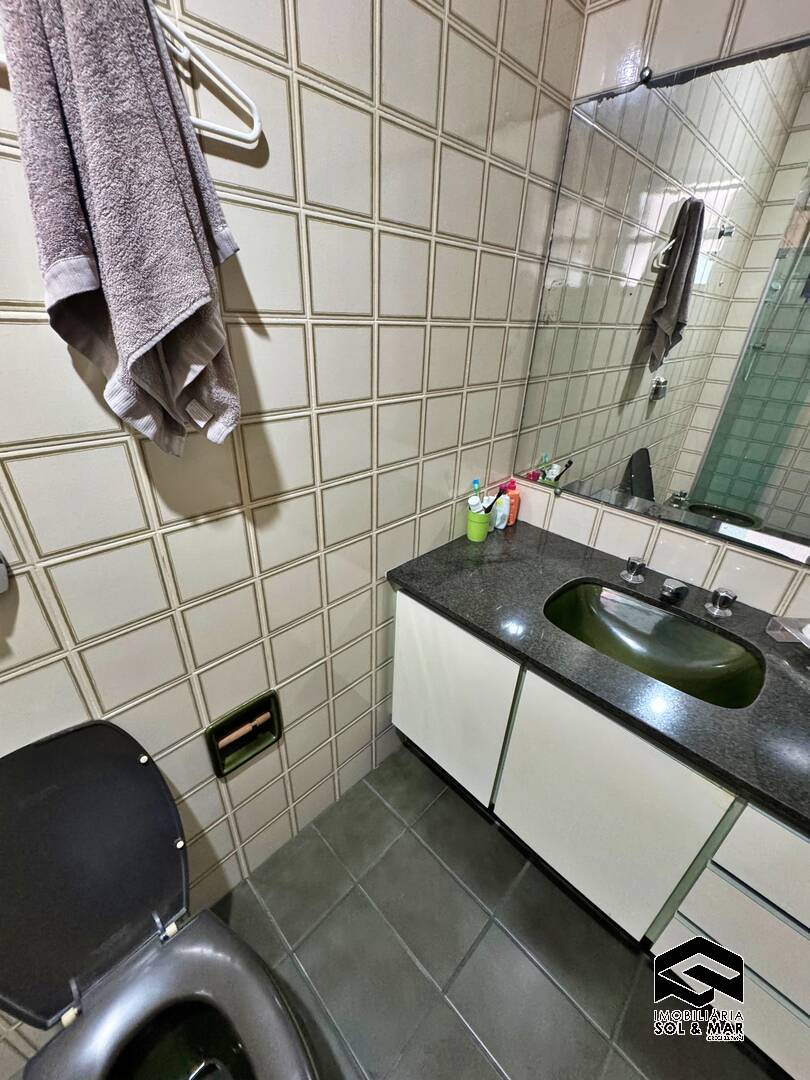 Apartamento para alugar com 3 quartos, 180m² - Foto 18
