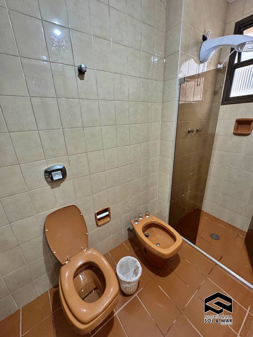 Apartamento para alugar com 3 quartos, 180m² - Foto 19