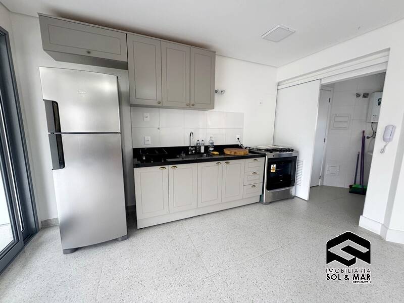 Apartamento para alugar com 3 quartos, 110m² - Foto 6