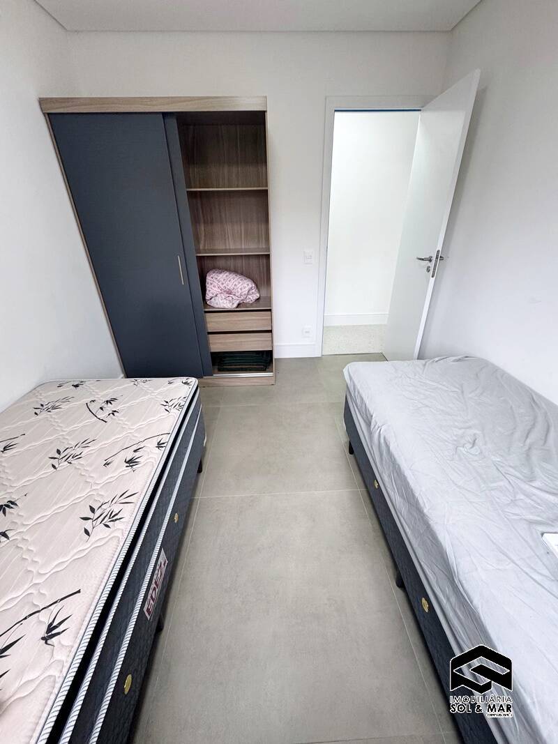 Apartamento para alugar com 3 quartos, 110m² - Foto 13