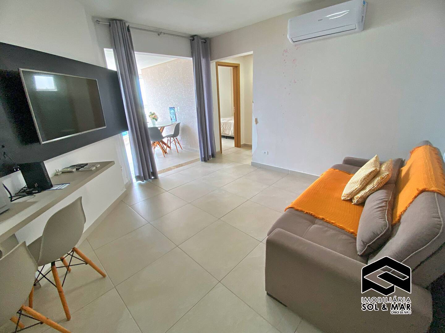 Apartamento para alugar com 2 quartos, 75m² - Foto 2