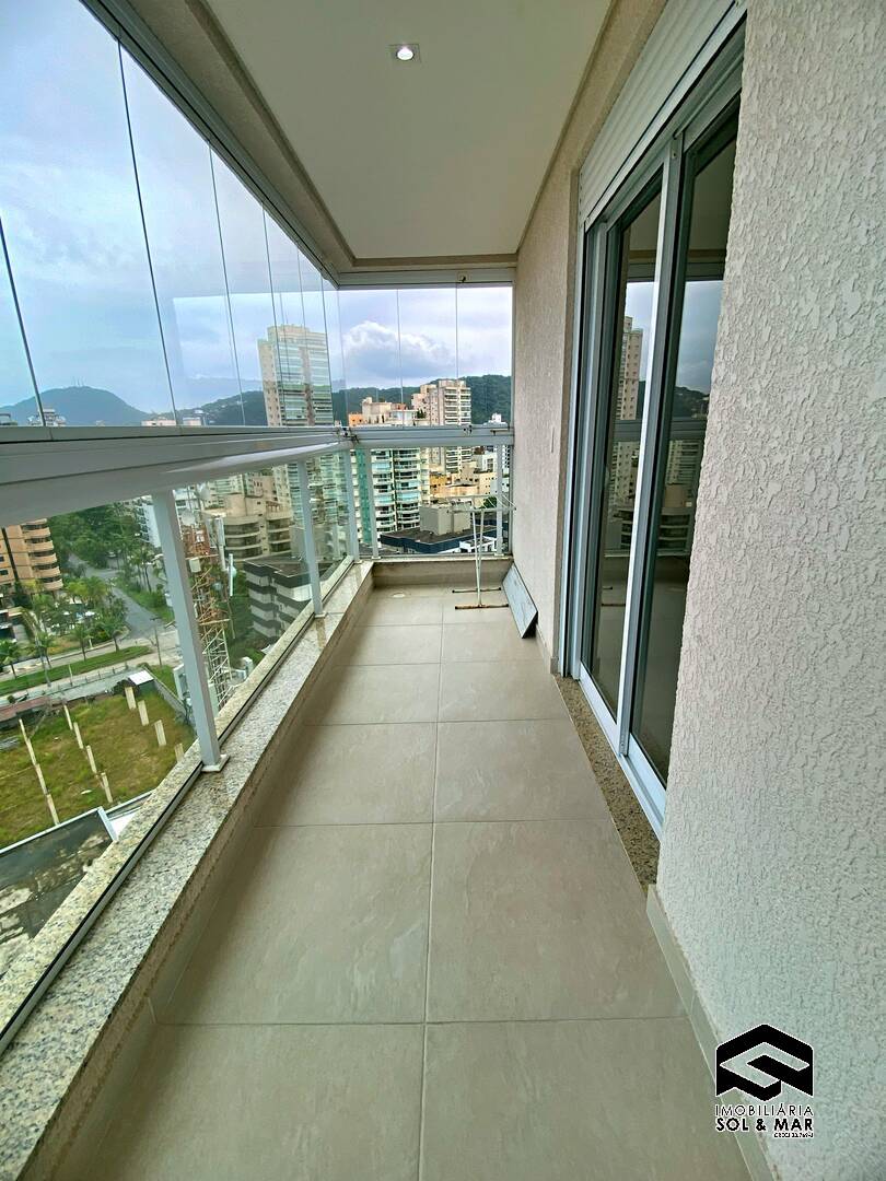 Apartamento para alugar com 2 quartos, 75m² - Foto 11
