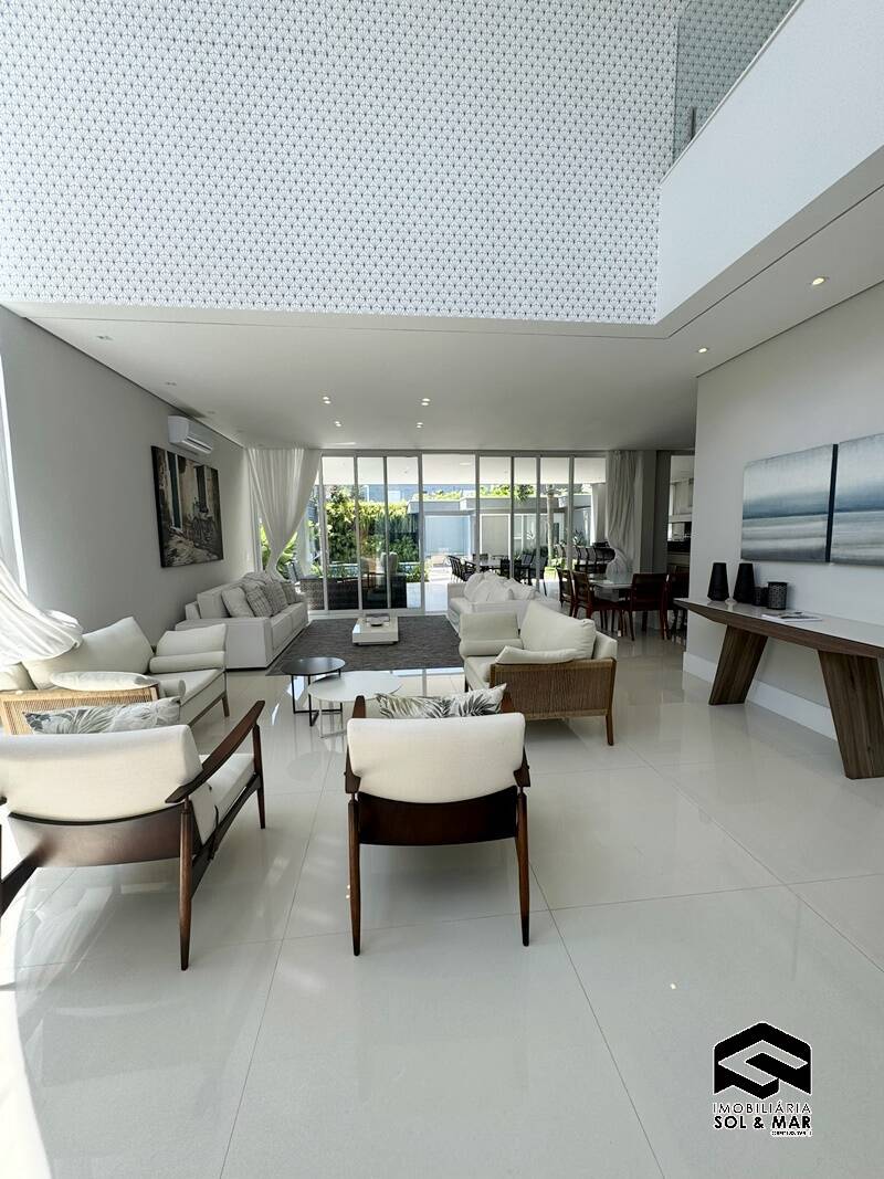 Casa de Condomínio à venda com 4 quartos, 500m² - Foto 3