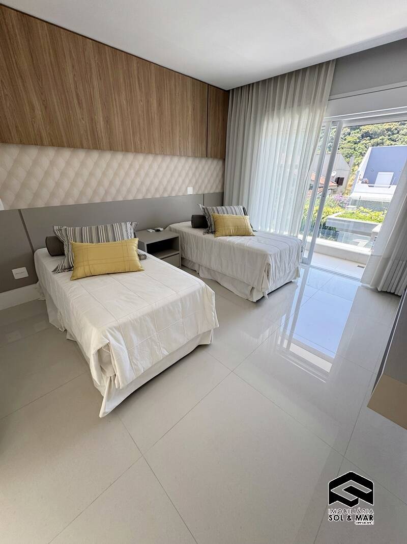 Casa de Condomínio à venda com 4 quartos, 500m² - Foto 85