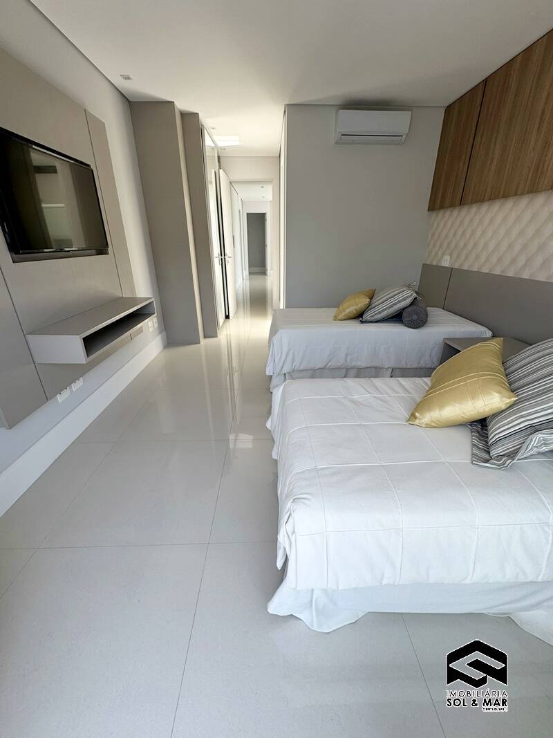 Casa de Condomínio à venda com 4 quartos, 500m² - Foto 87