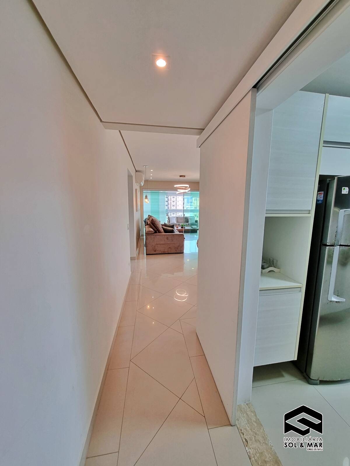Apartamento à venda e aluguel com 4 quartos, 143m² - Foto 2