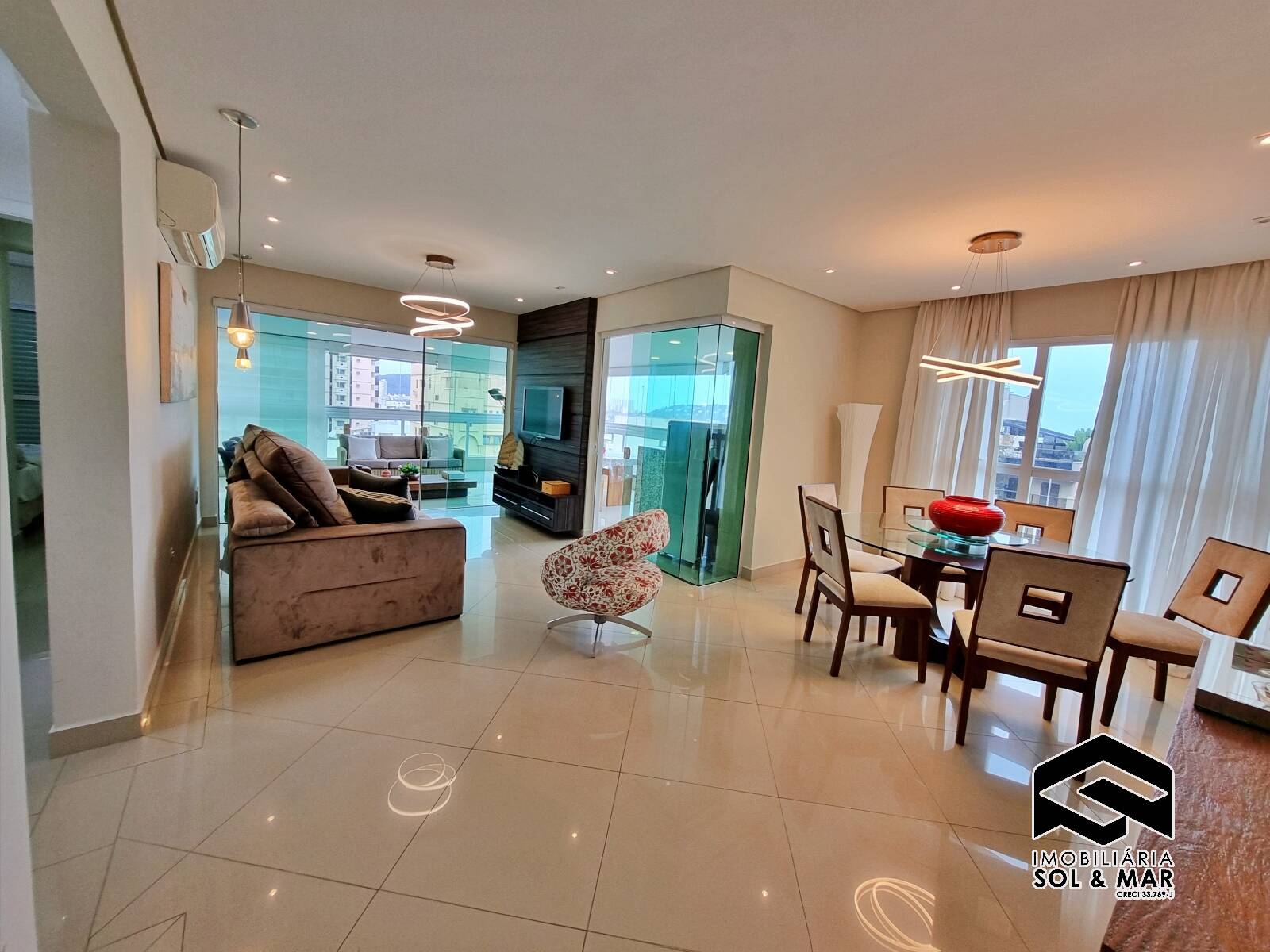 Apartamento à venda e aluguel com 4 quartos, 143m² - Foto 1