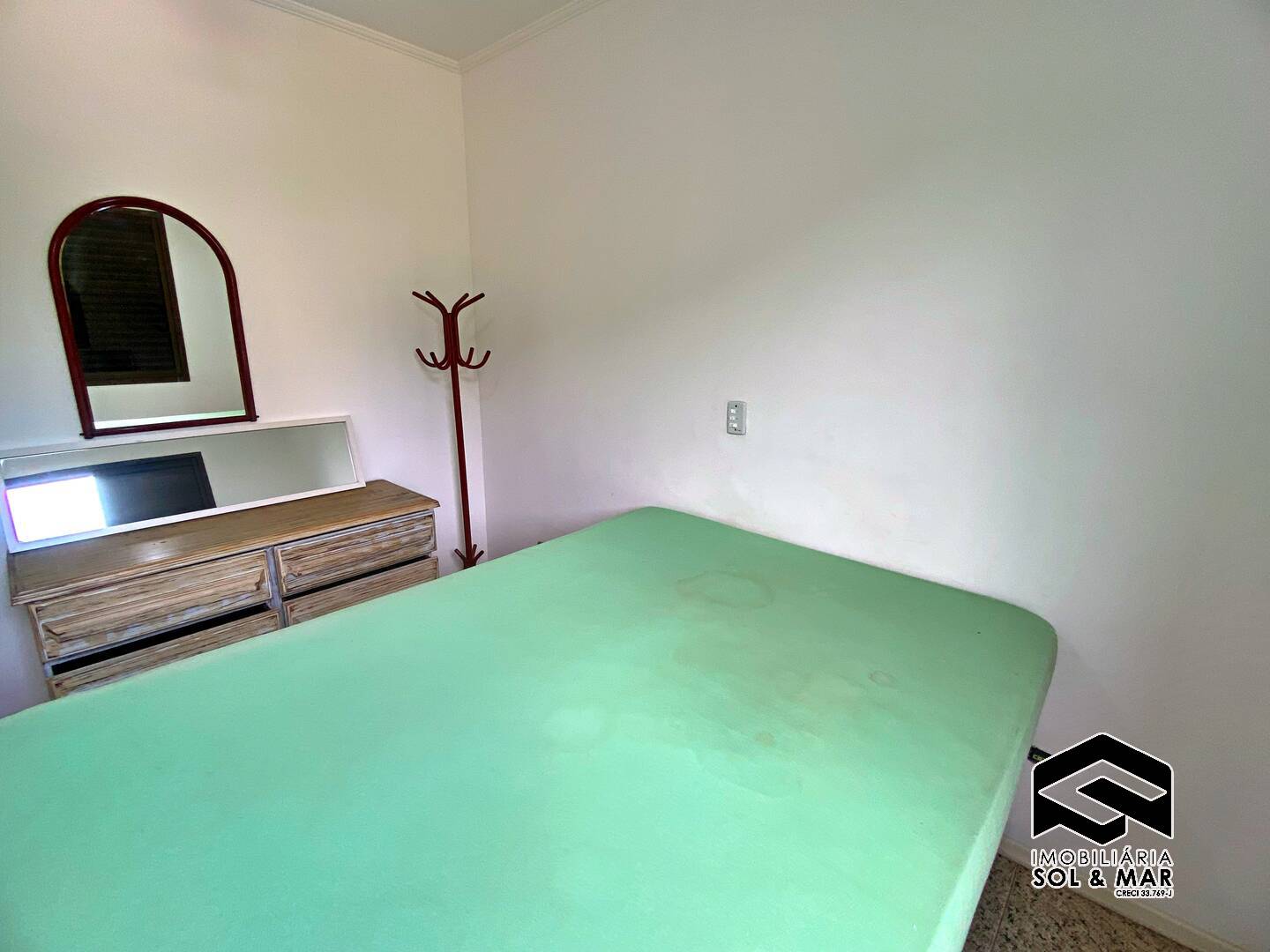 Apartamento para alugar com 3 quartos, 97m² - Foto 11