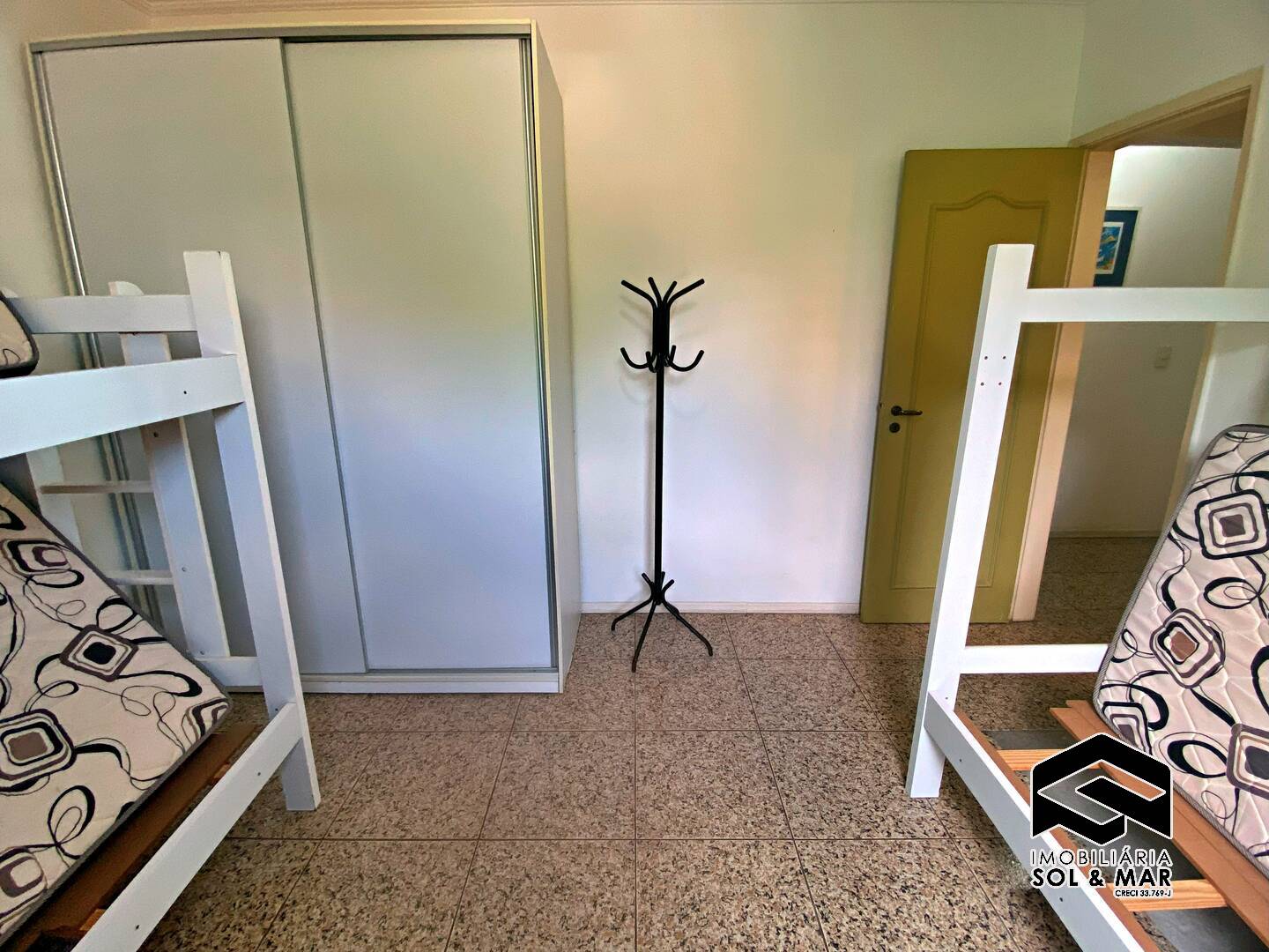 Apartamento para alugar com 3 quartos, 97m² - Foto 15