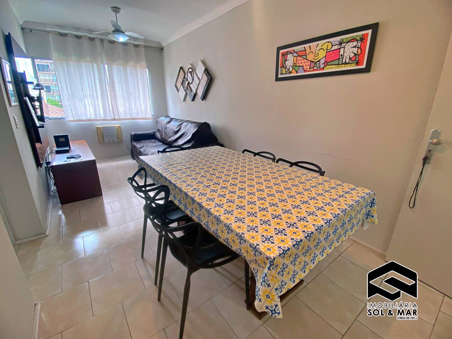 Apartamento à venda com 2 quartos, 60m² - Foto 1