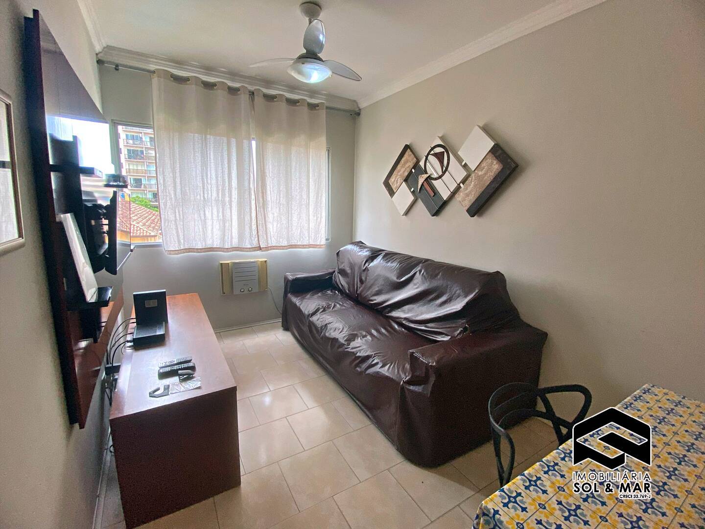 Apartamento à venda com 2 quartos, 60m² - Foto 3