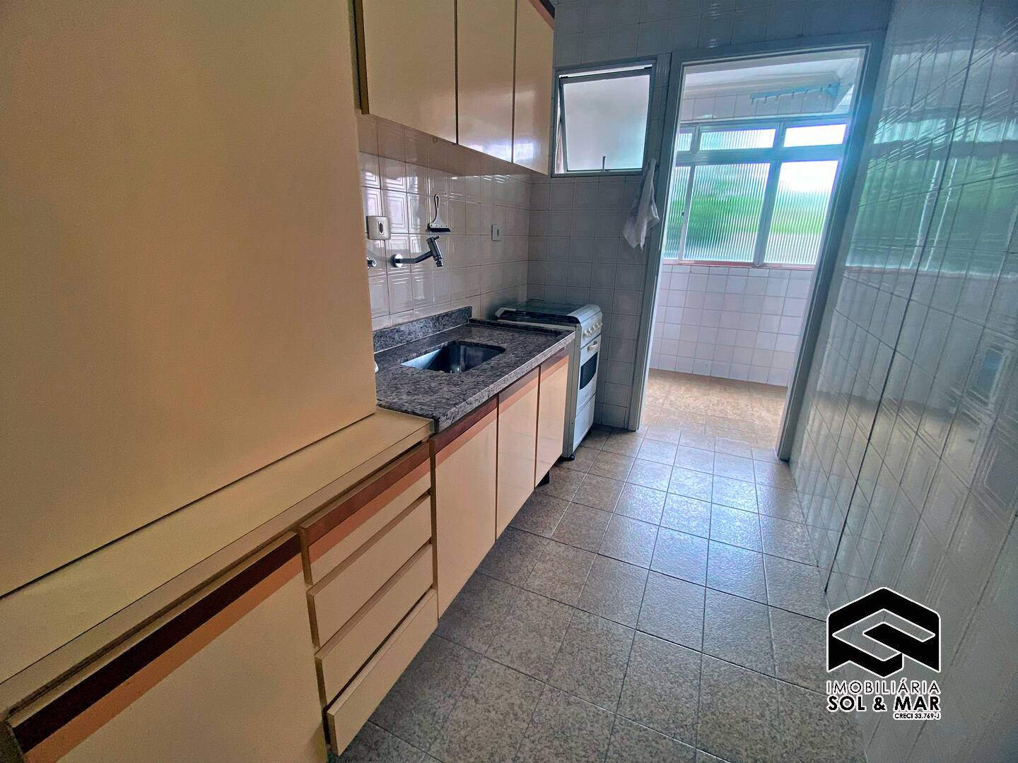 Apartamento à venda com 2 quartos, 60m² - Foto 17