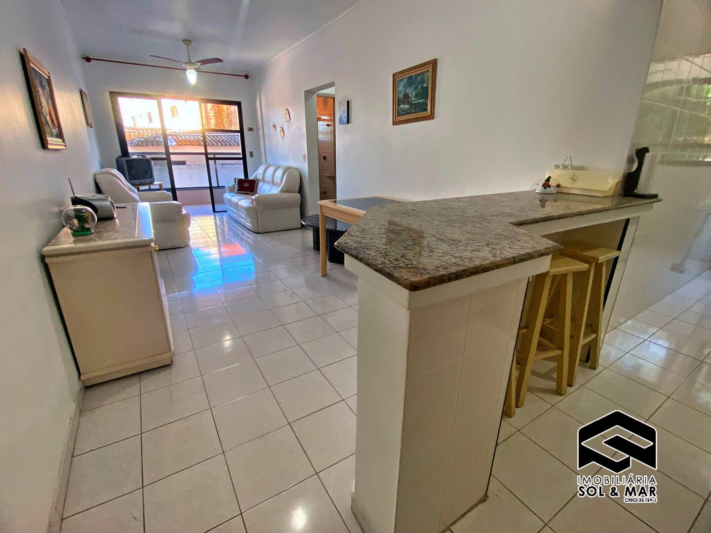 Apartamento à venda e aluguel com 2 quartos, 83m² - Foto 1