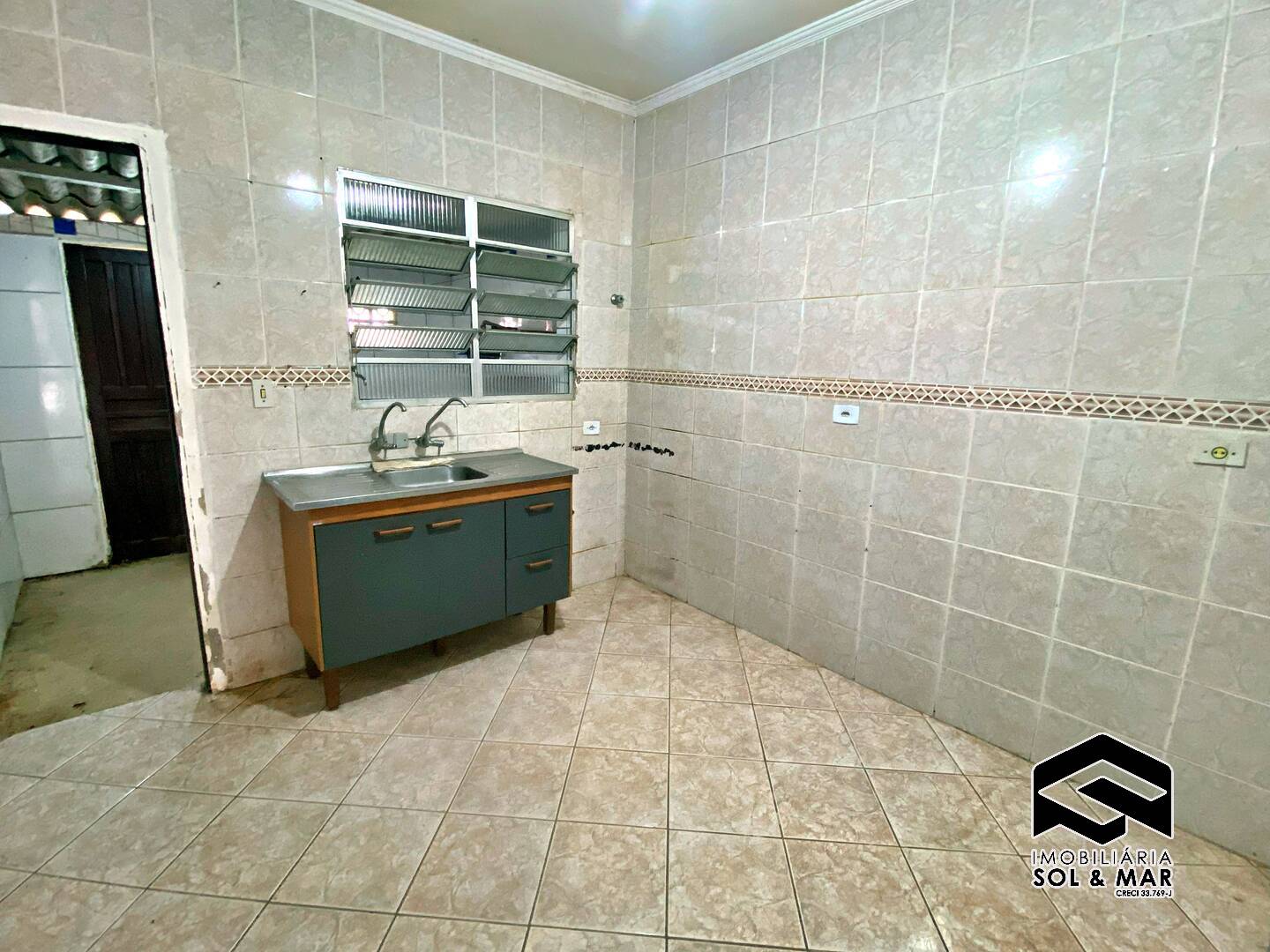 Casa à venda com 2 quartos, 46m² - Foto 6