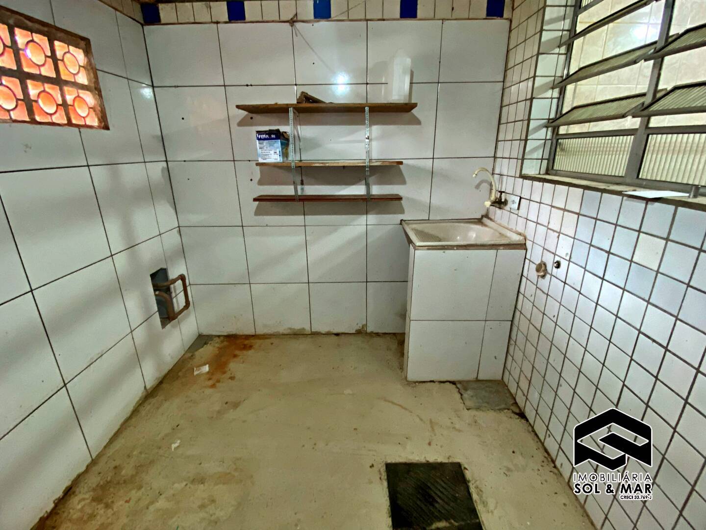 Casa à venda com 2 quartos, 46m² - Foto 11