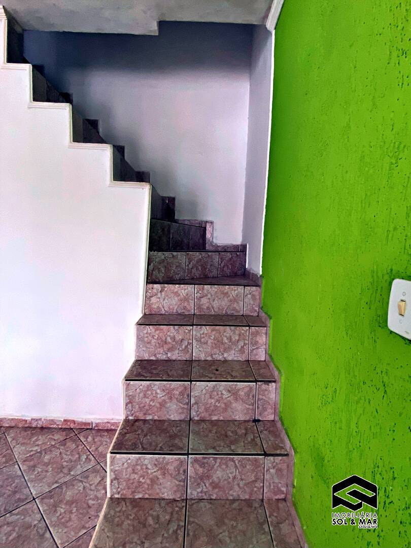 Casa à venda com 2 quartos, 46m² - Foto 4