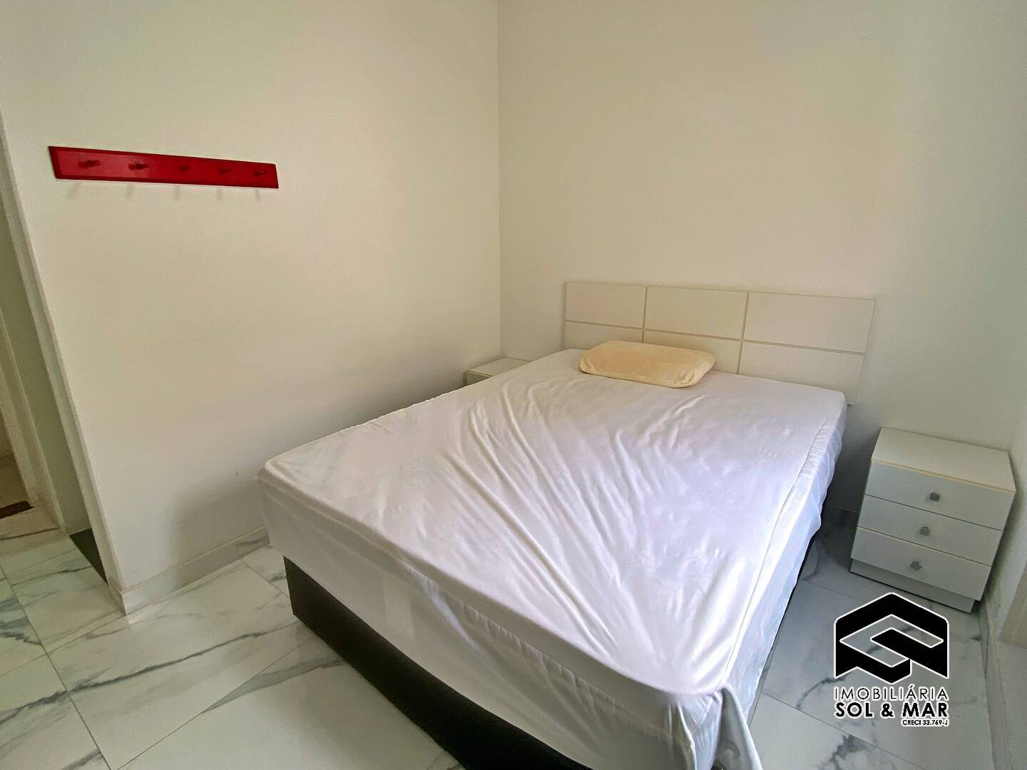 Apartamento à venda com 2 quartos, 65m² - Foto 11