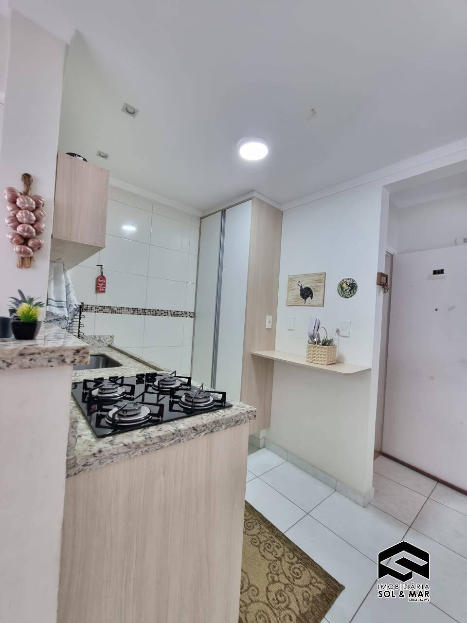Apartamento à venda e aluguel com 2 quartos, 65m² - Foto 11